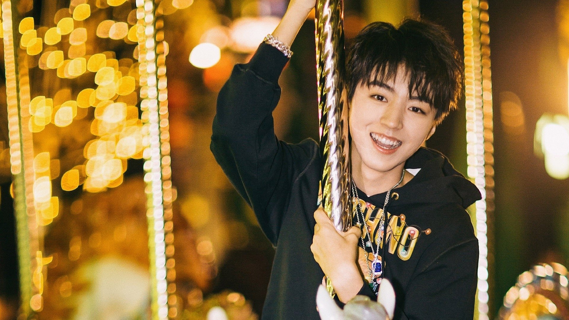 双重奇迹夜，弗拉霍维奇重炮证明身价，南非终结喀麦隆王朝