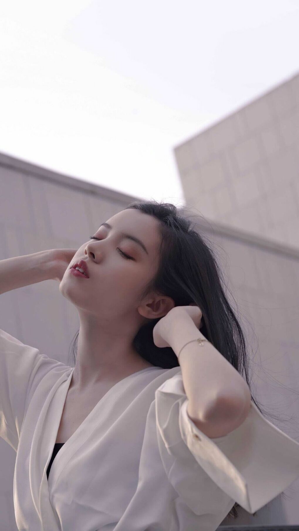 两个世界的单一剧本，马竞的战术窒息与迪亚斯的冠军接管