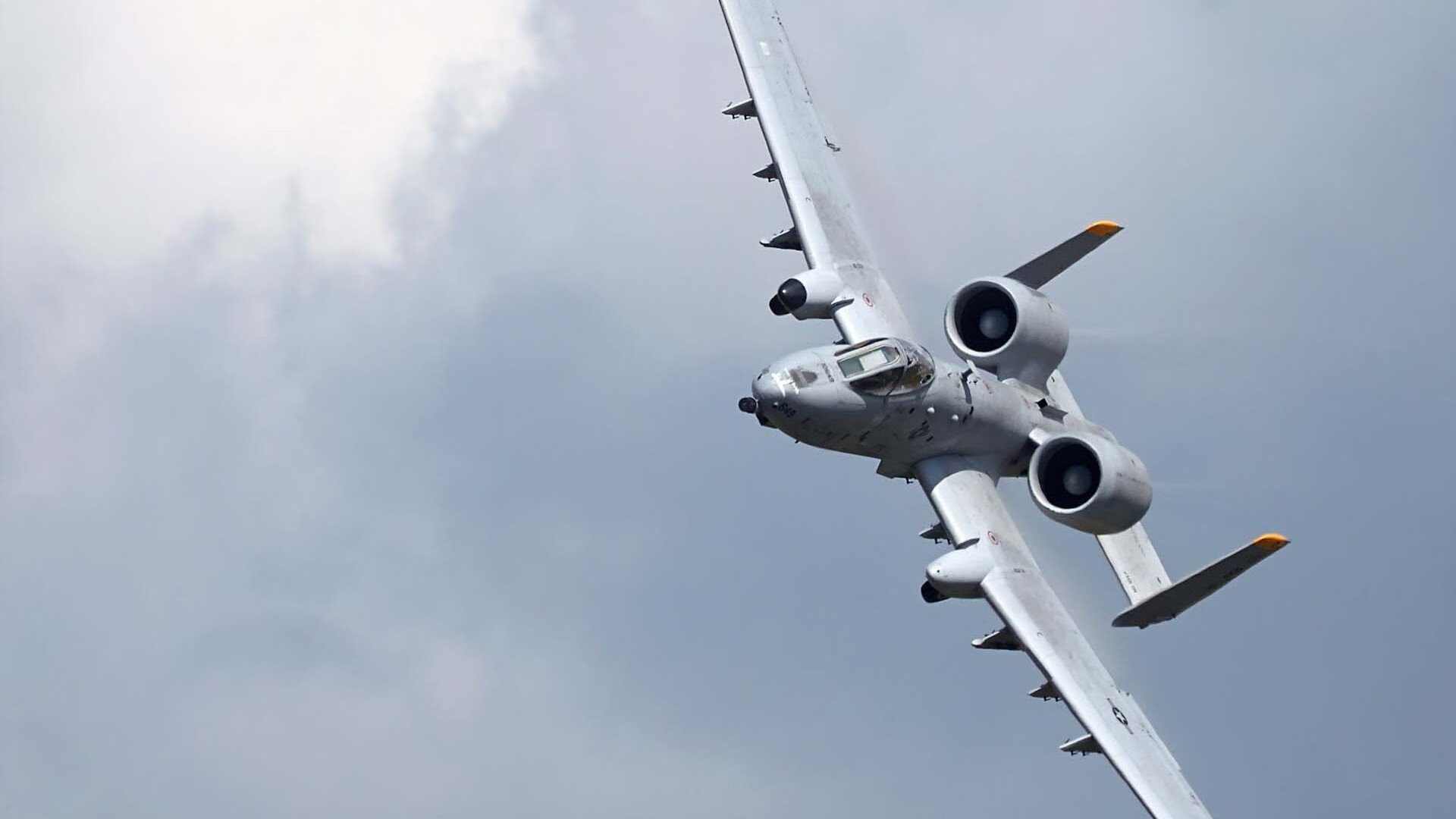 跨界焦点战，意甲巅峰对决与火箭粉碎广东队的体育启示