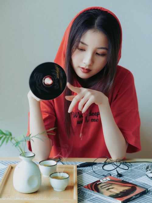 高地风暴席卷红牛竞技场,无名门将门迪如何用一双铁手写下苏格兰足球史诗